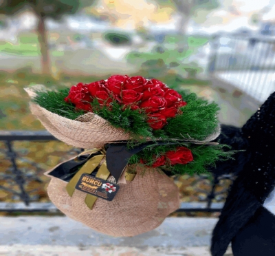 31 Kırmızı Gül Buketi