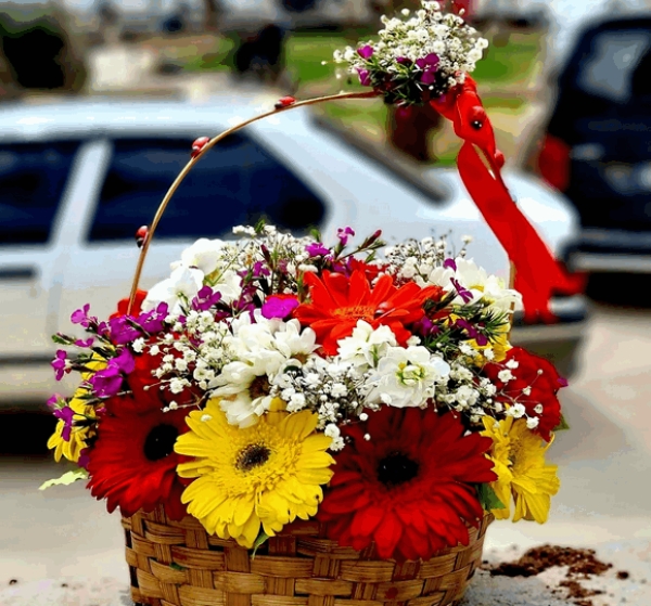 Siverek Çiçek Sepeti Aranjmanı