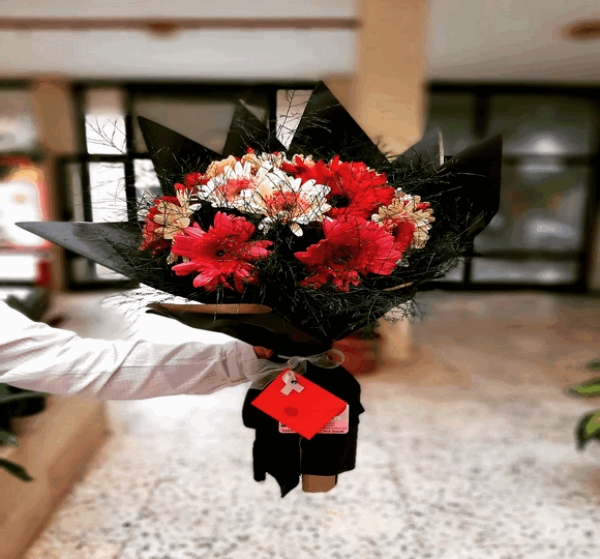 Düş Prensesi Gerbera Buketi