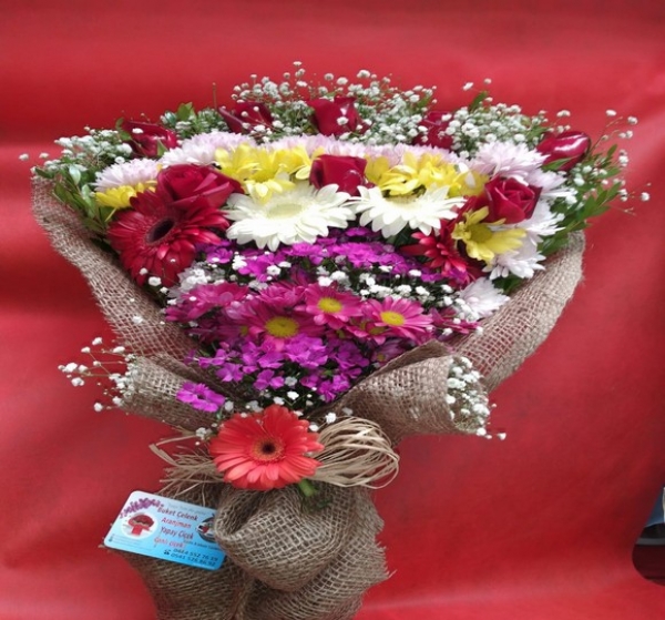 Karışık Gül Buketi