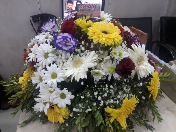 Siverek Burcu Çiçek Evi Öğretmenler Günü Aranjmanı